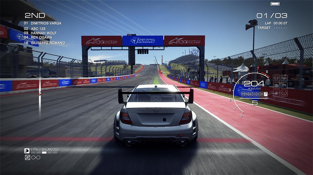 Ya puedes jugar gratis a GRID Autosport, el juego de carreras ultra realista